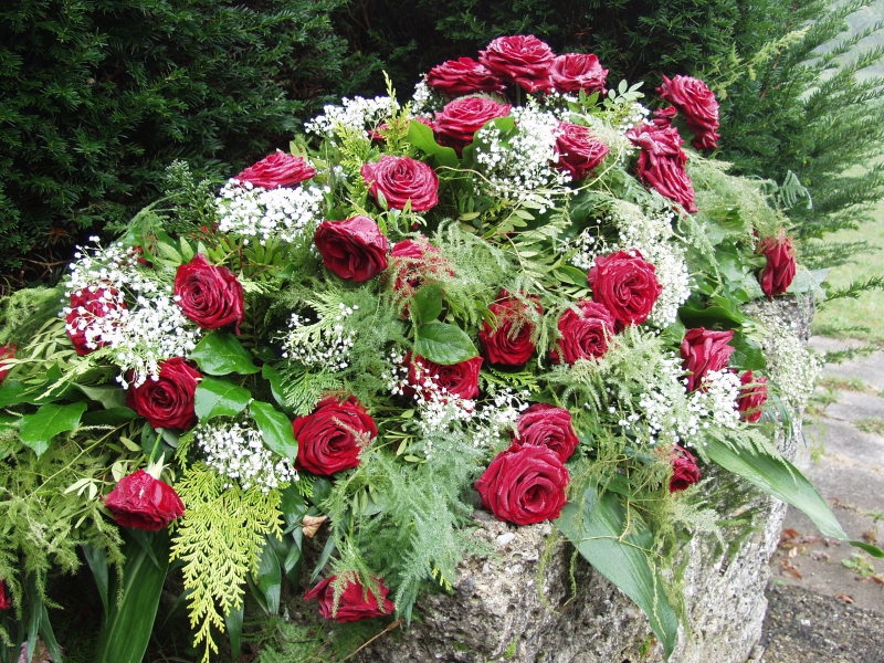 funeraire-UTELLE-min_roses-61203